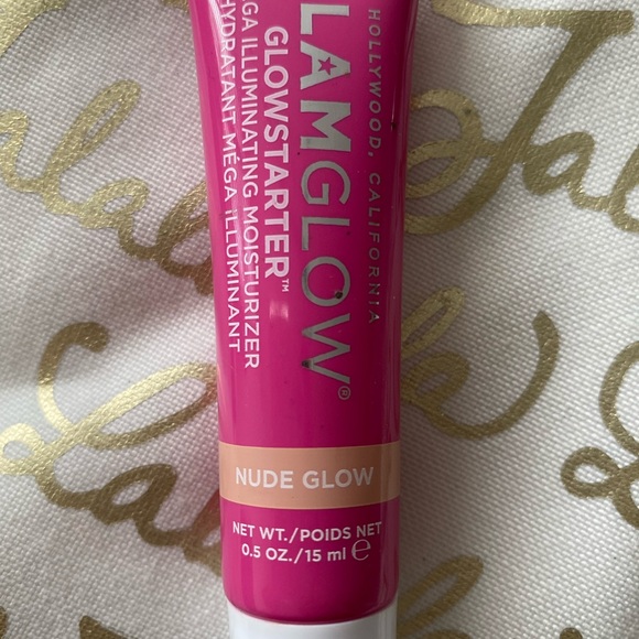 Makeup - Picture 5 of 8